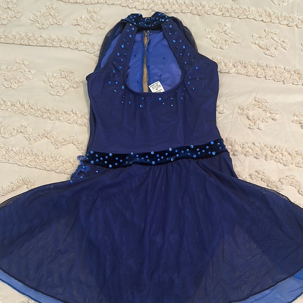Elegant Blue Lyrical Costume with Lace Details - SMALL ADULT - Picture 5 of 7